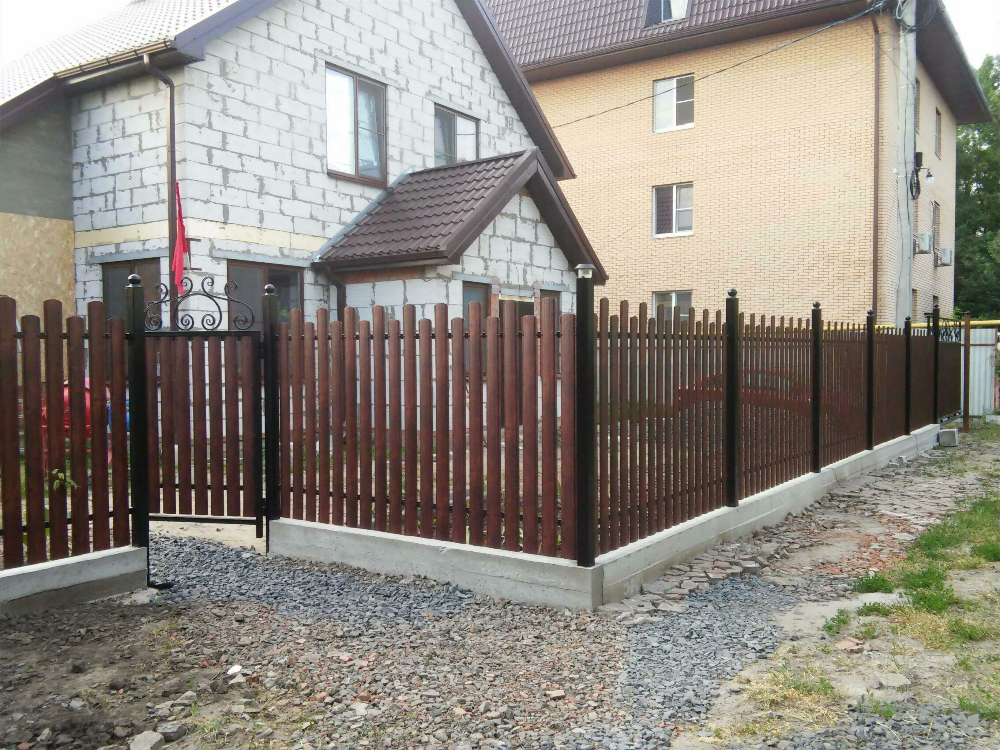 Забор из штакетника 90м фото5 в Переславле-Залесском