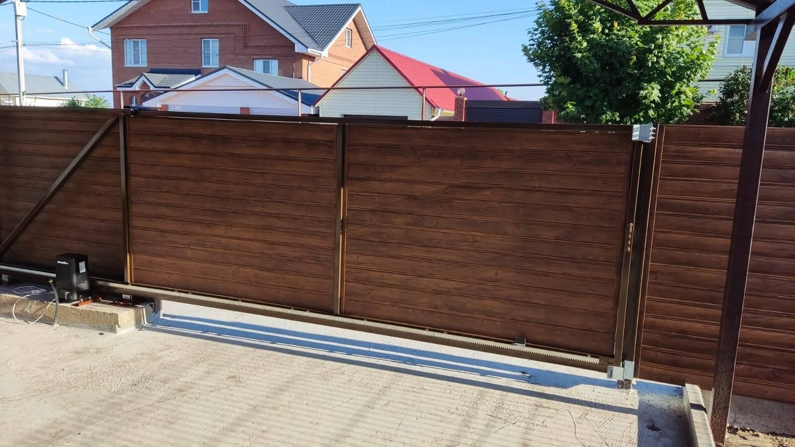 Забор-ранчо из металлопланкена 76м Printech Каштан 2-х сторонний фото3 в Переславле-Залесском
