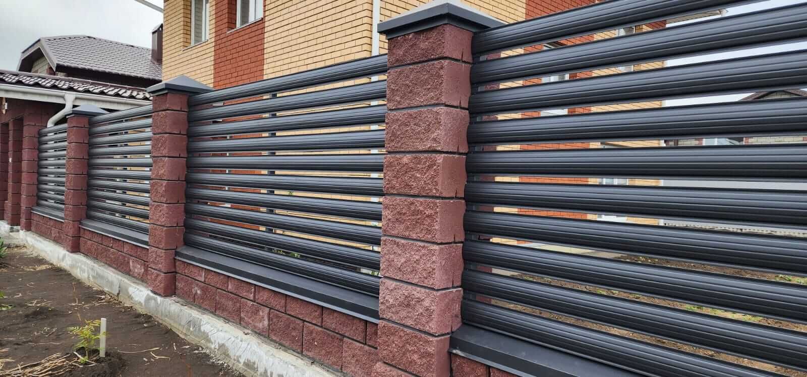 Забор-ранчо из штакетника 21м RAL7024/7024 Серый Графит МАТТЕ двусторонний в Переславле-Залесском
