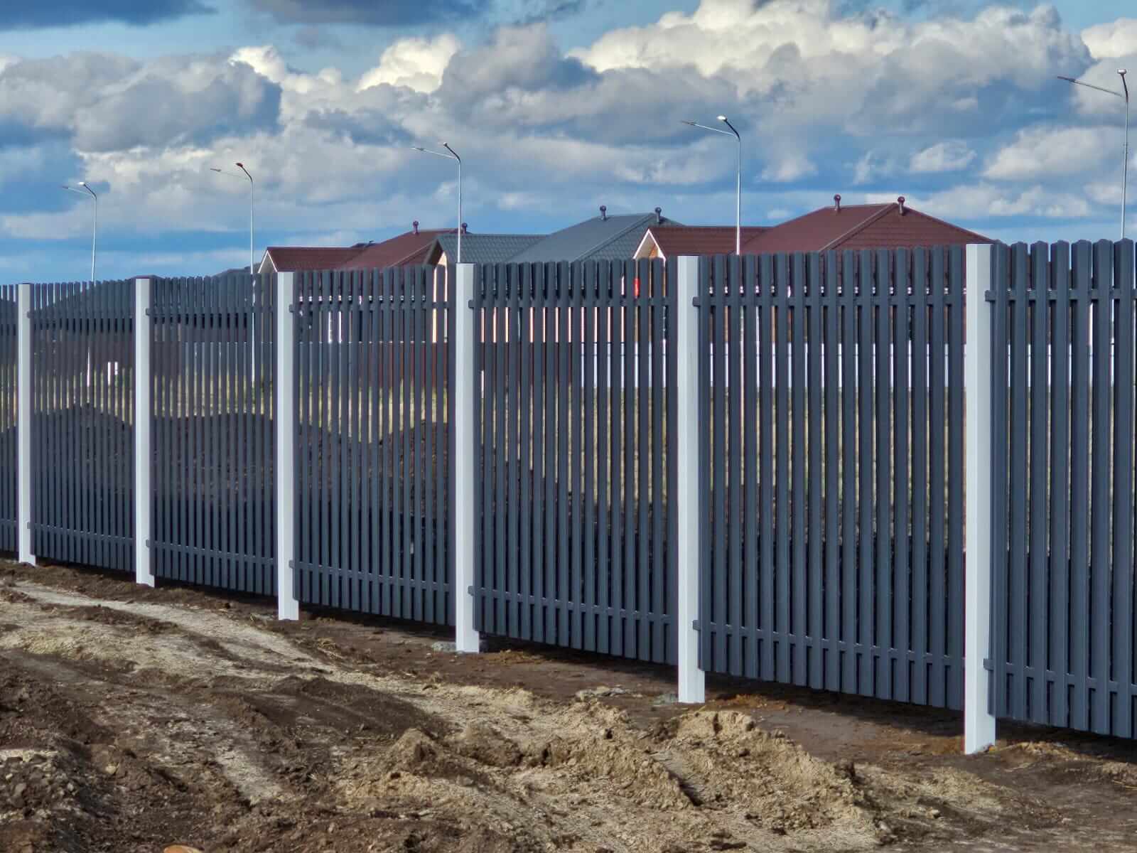 Забор из евроштакетника 234м RAL7024/7024 Серый Графит двусторонний в Переславле-Залесском