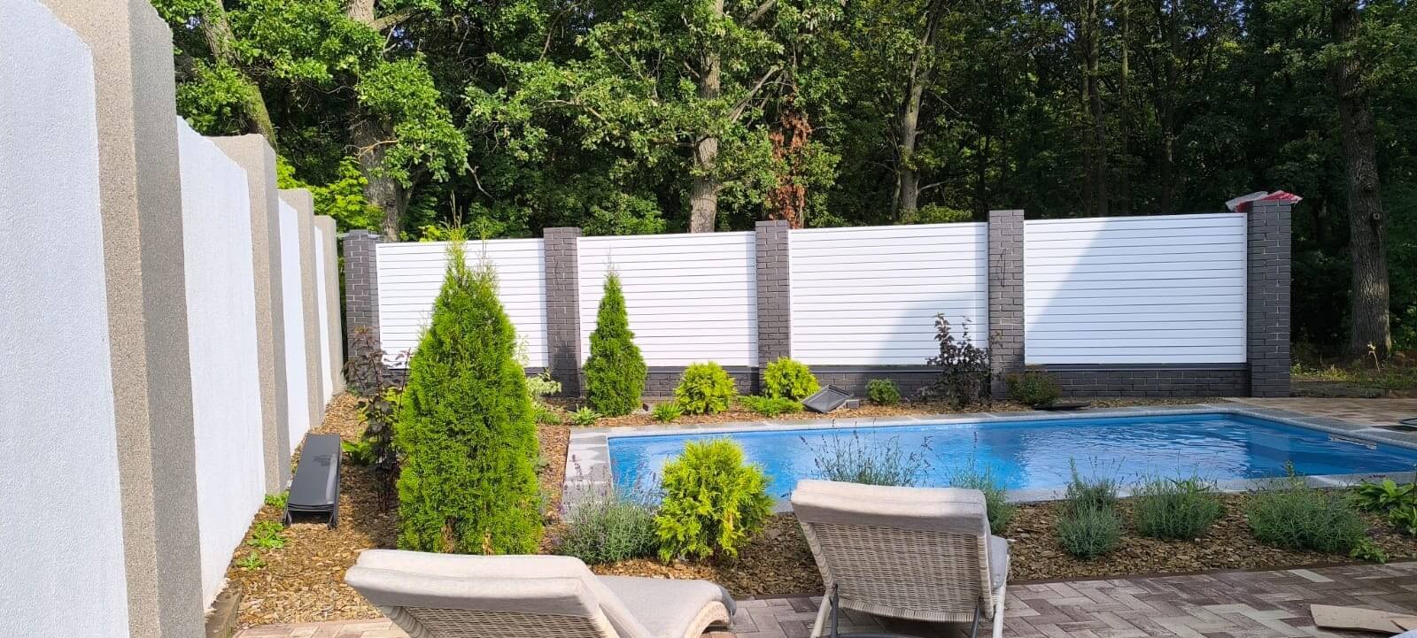 Забор-жалюзи из ламелей Хай-Тек 54м RAL9003 Белый фото 1 в Переславле-Залесском
