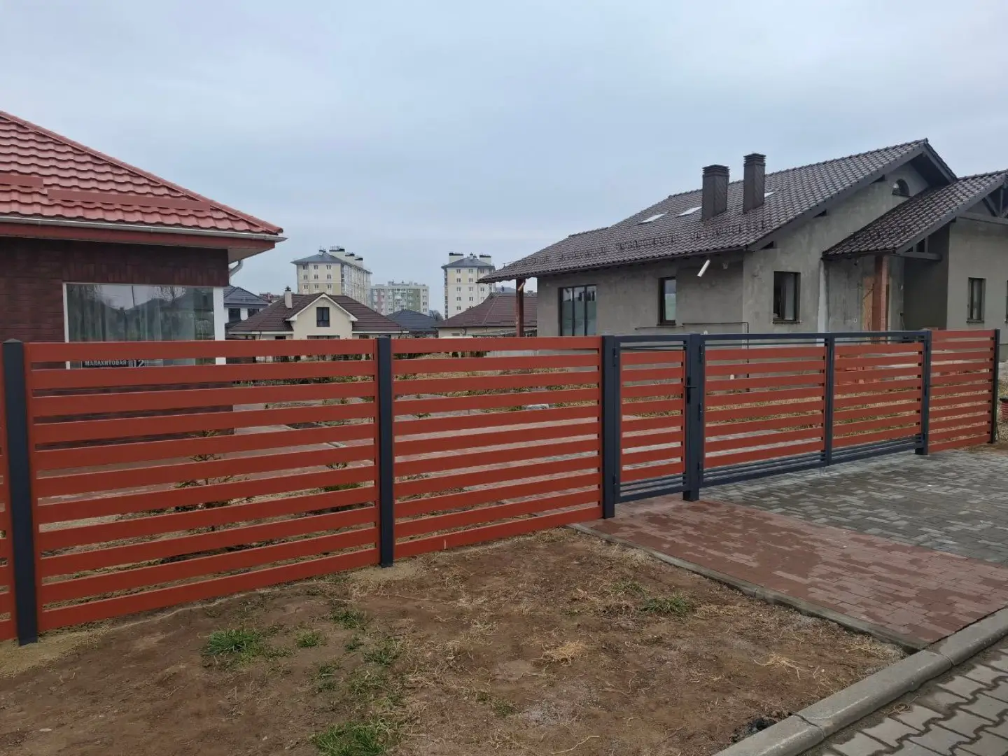 Забор-ранчо из металлопланкена 18м RAL8004 Терракотовый в Переславле-Залесском